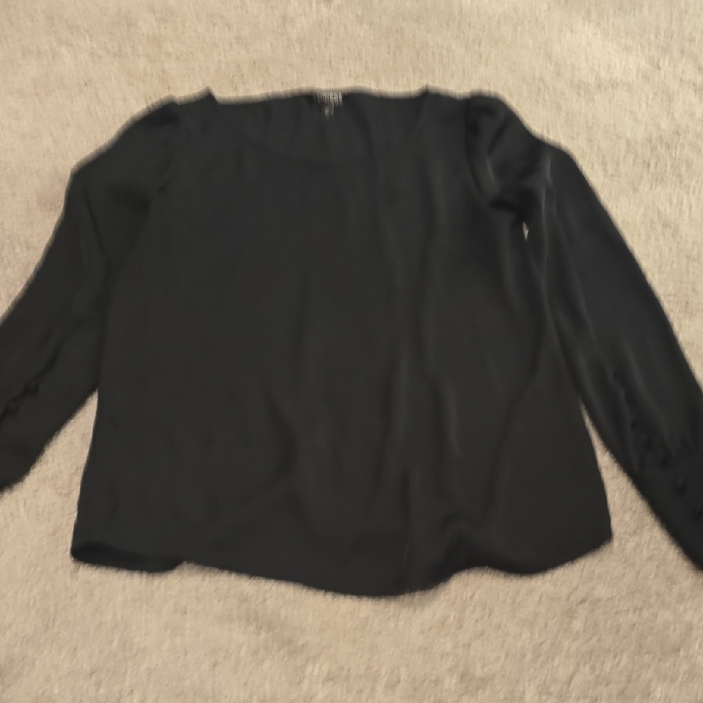 Express Classic Black Top